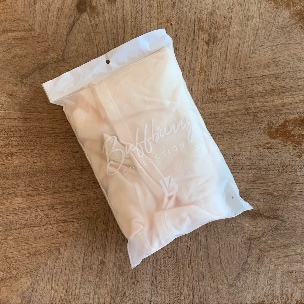 Buffbunny Makeover Pullover Bundle - image 7